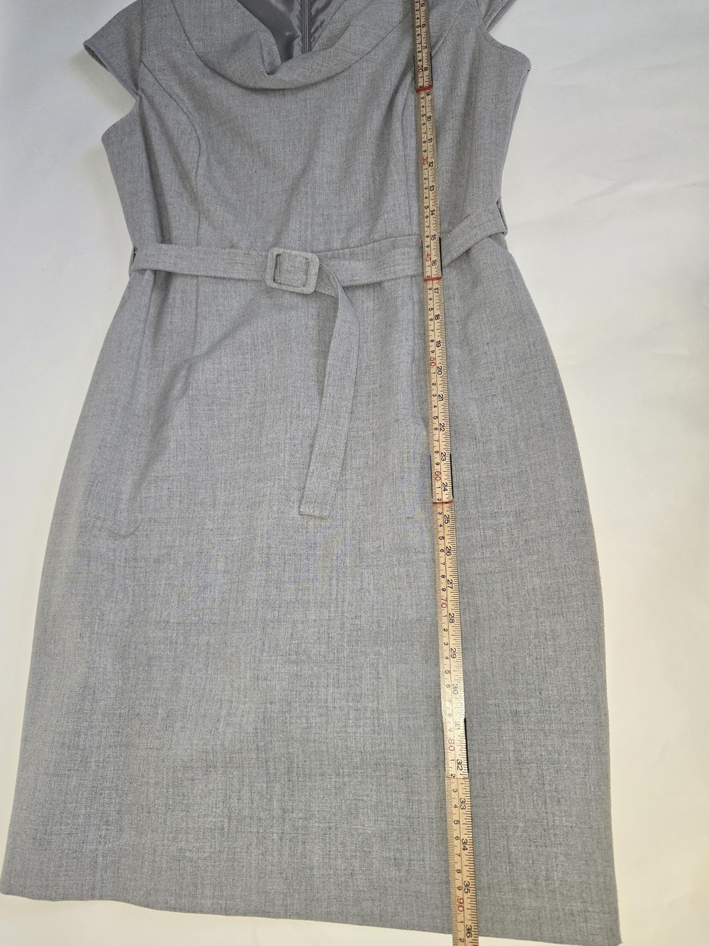 Calvin Klein Taylored Light Gray Cow-Neck Cap Sleeve Shealth Midi Dress 8P - Picture 8 of 13